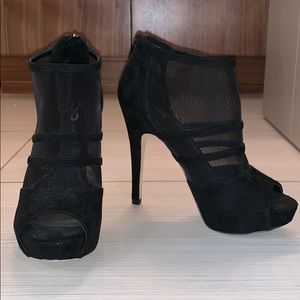 Mix No. 6 “Christison” heels